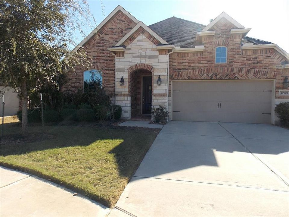 1st image of 27907 Twin Knolls Ln