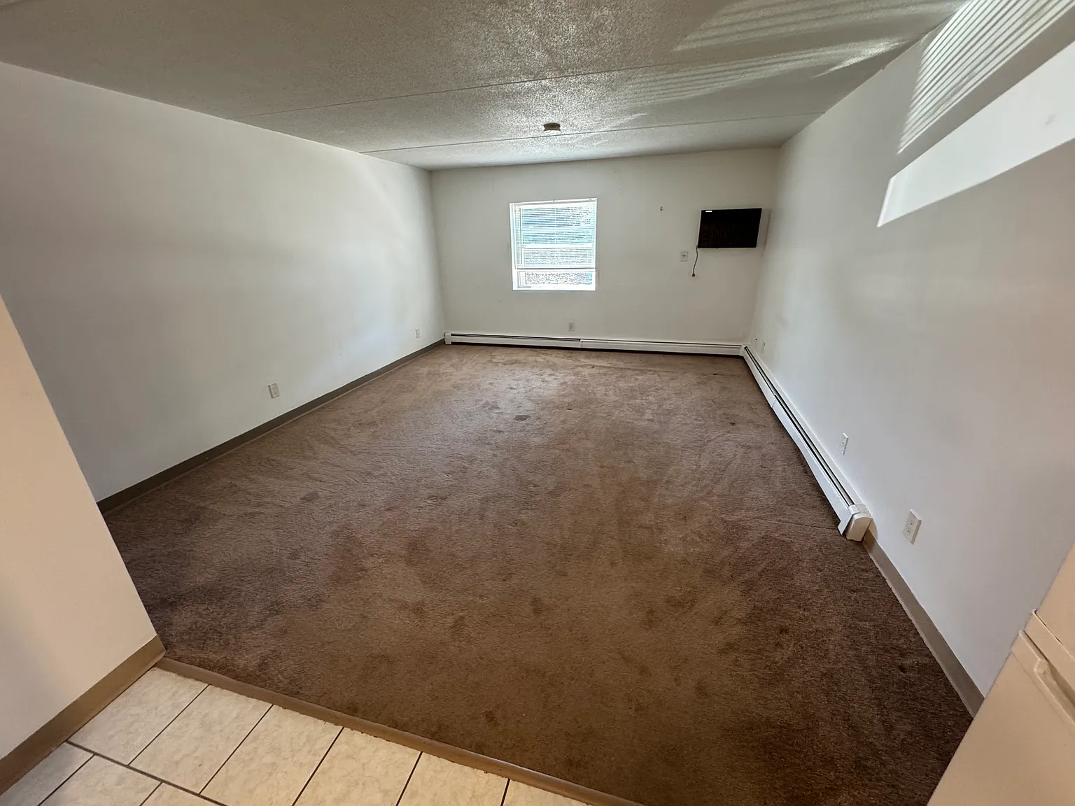 Studio, 400 sqft, $1,700 — Photo 4