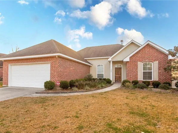 17281 Paddock Cir, Hammond, LA 70403