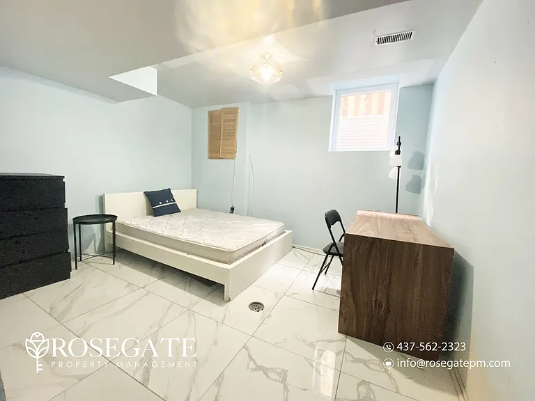 3528 Ellesmere Rd #2 — Photo 3