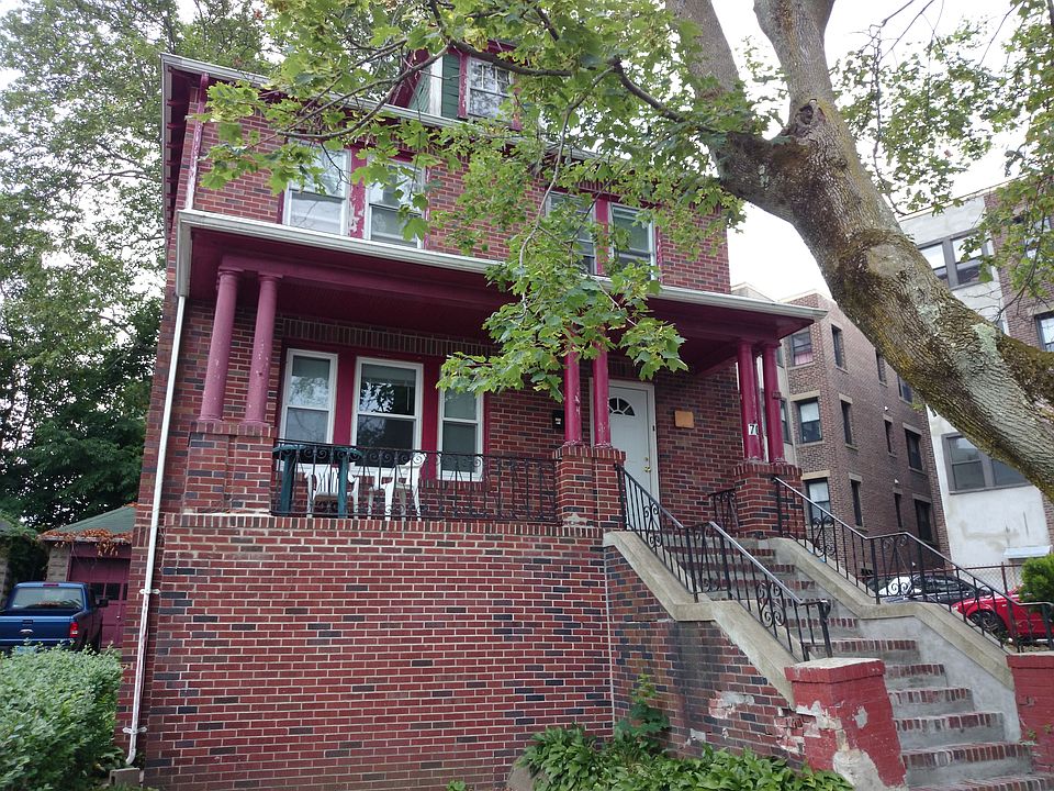 2nd image of 70 Kirkwood Rd