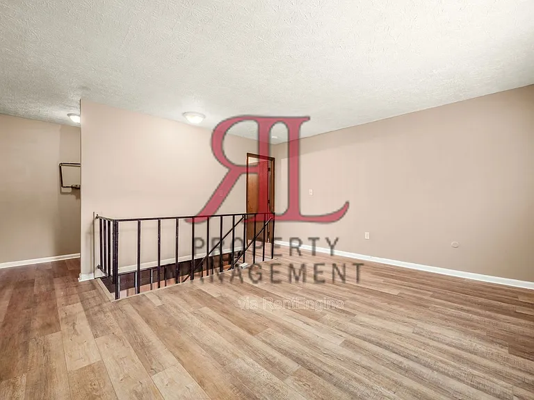 4923 Myers Rd — Photo 13