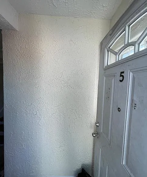 488 Nassau Rd #5 — Photo 5
