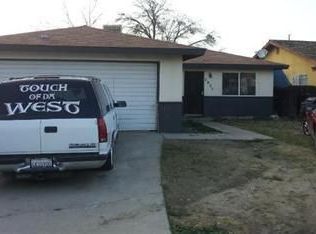 2035 Oleander St, Delano, CA 93215