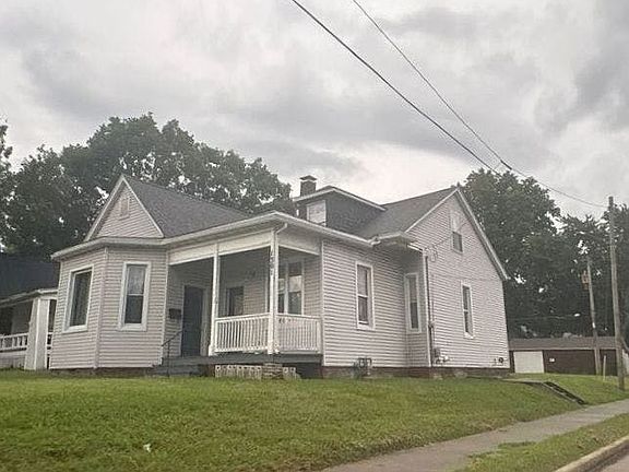 2nd image of 1301 E Main St