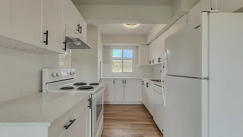 10211 Princess Elizabeth Ave NW Photo 1