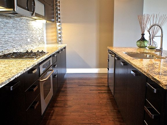 2nd image of 2332 S Michigan Ave APT 303