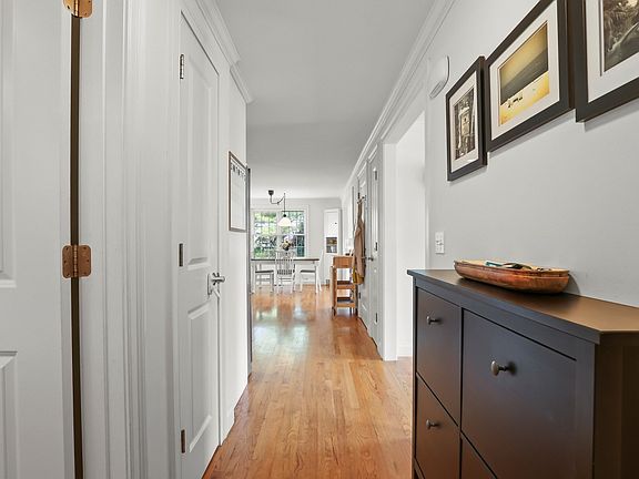 4th image of 7 Bluestone Ter