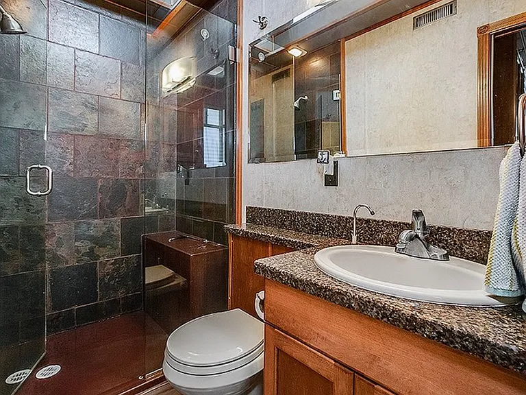 11 E Allison St #2 — Photo 8