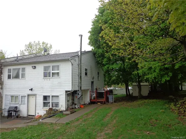 6 Paquin Ln, Spring Valley, NY 10977