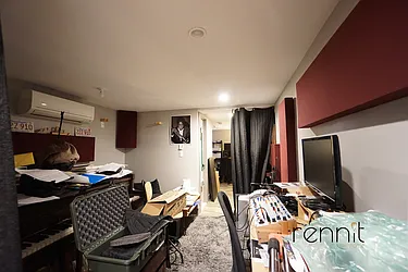 Rented by Rennit Inc.