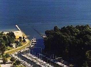 1465 Flag Harbor Blvd, Saint Leonard, MD 20685