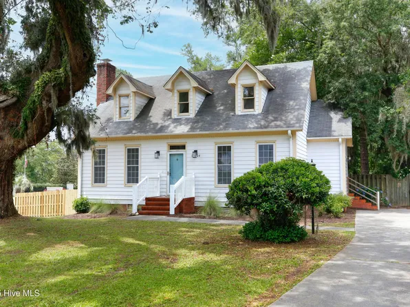 10204 Crofters Court SE, Leland, NC 28451