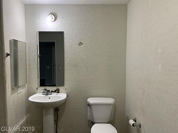 4th image of 6868 Sky Pointe Dr Unit 1124