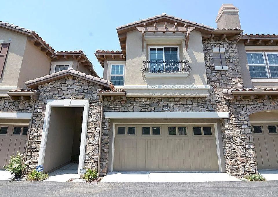 1st image of 21935 Bella Vista Pl