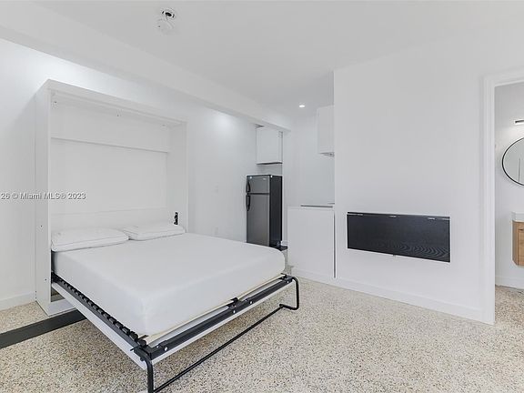 2nd image of 415 75th St #2A