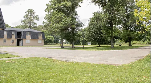 Royal Ridge Photo 1