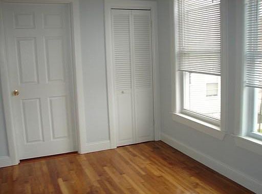 5th image of 7-9 Richardson St #1