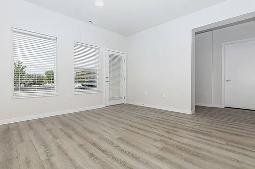 Market Street Residences Photo 1