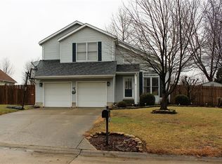 704 W Mefford St, Robinson, IL 62454