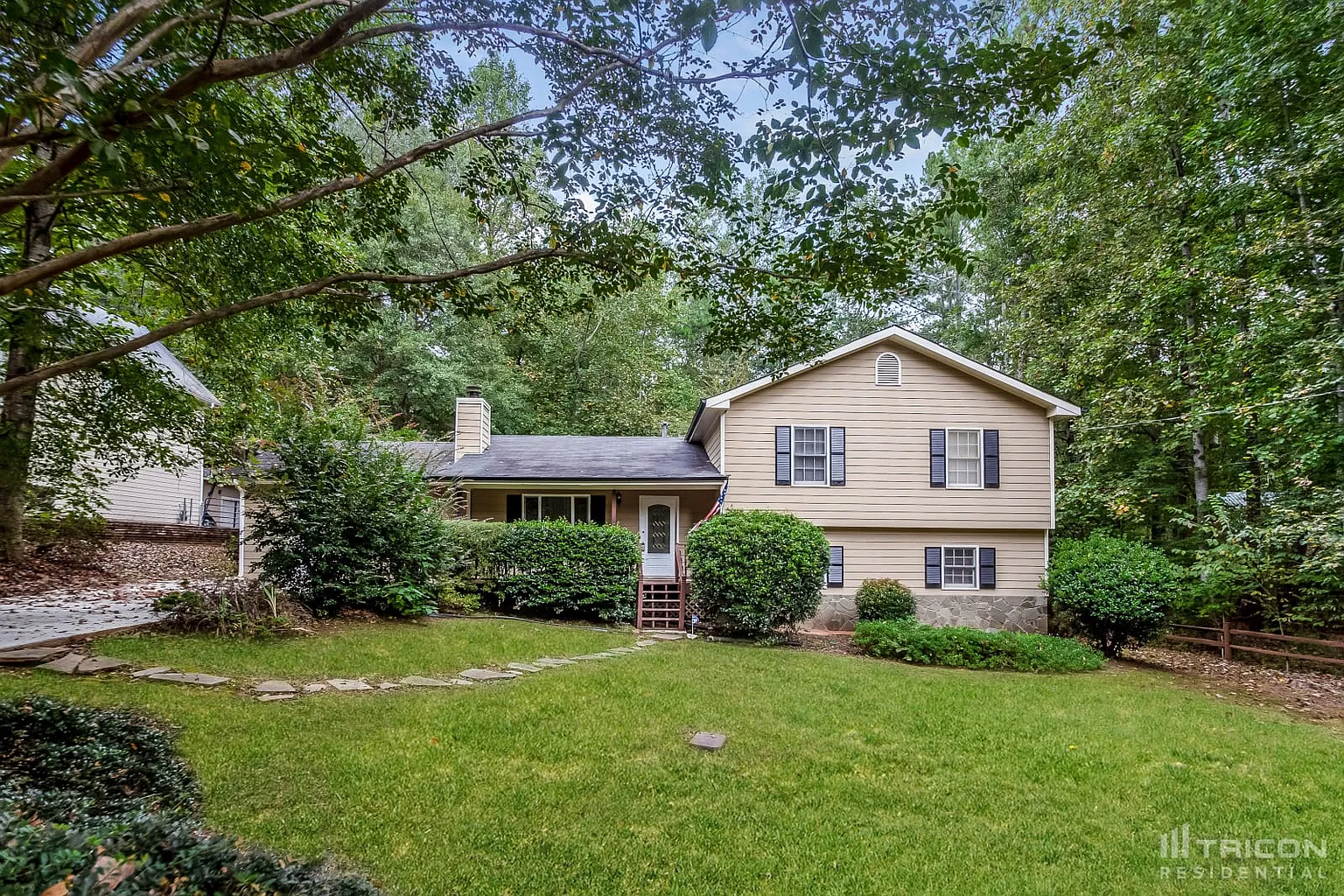 4417 Milton Trl photo 1
