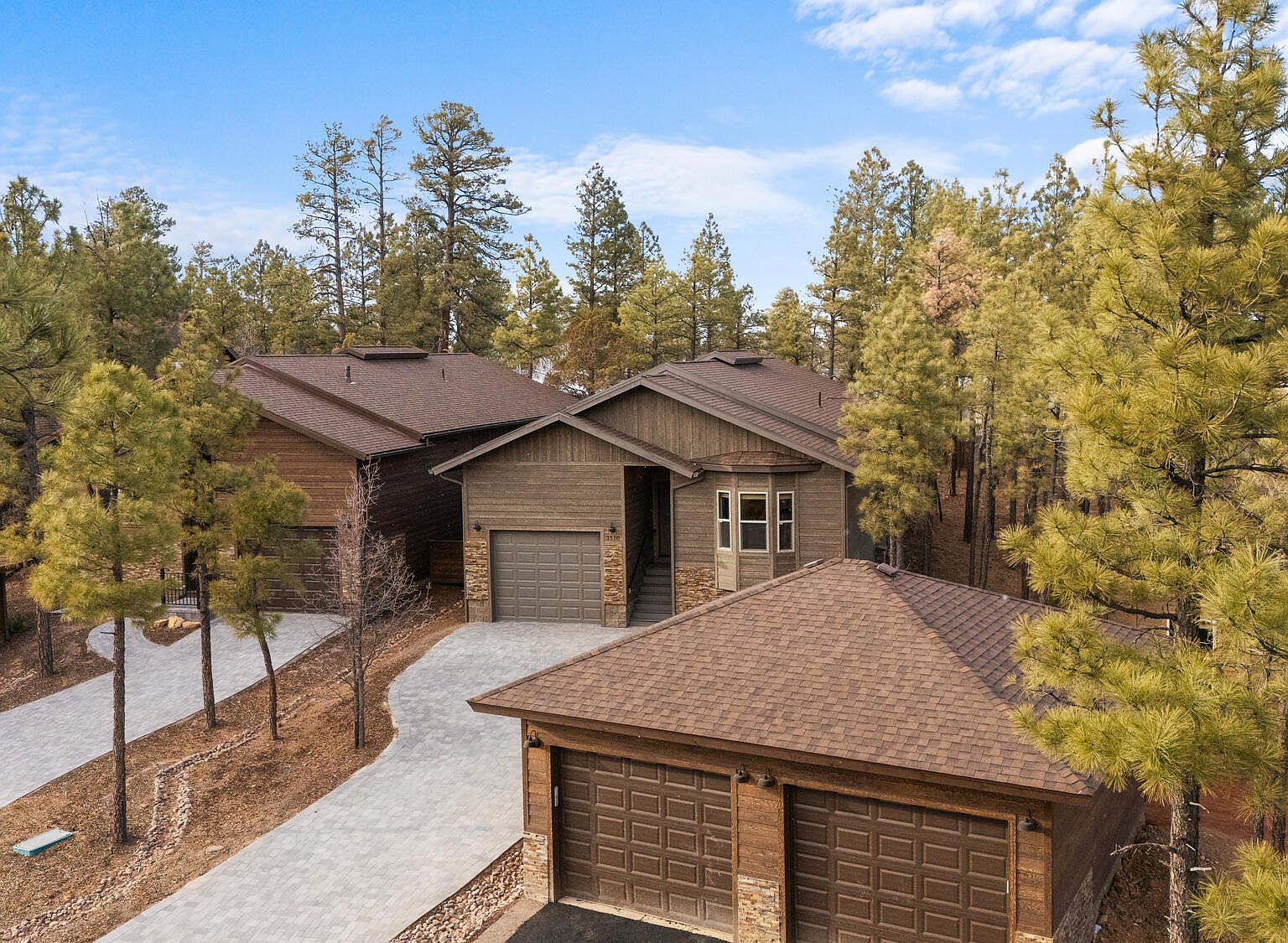 3510 W Black Oak Loop