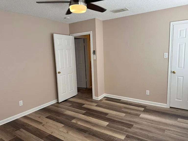 8290 Morning Grv — Photo 17