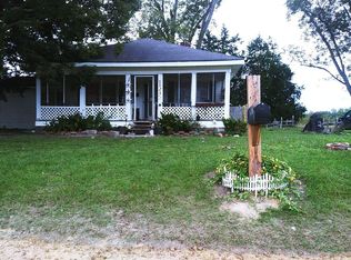 2838 Dennis Rd, Mershon, GA 31551