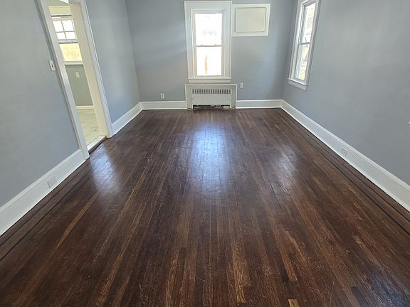 4th image of 143 Bailey Ave #G1