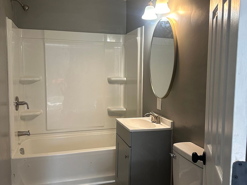 1109 Old Rd Roebuck SC Zillow