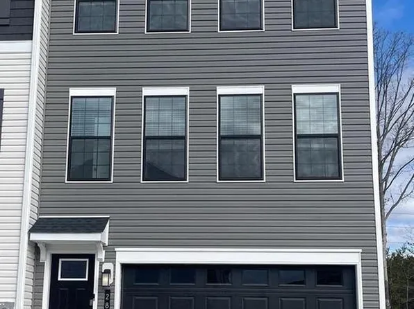 280 Soft Rush Ln, La Plata, MD 20646