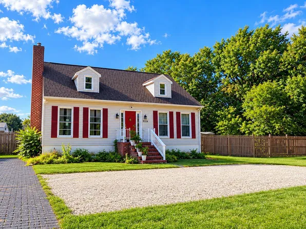 9325 N Point Rd, Fort Howard, MD 21052
