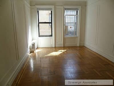 3rd image of 664 W 163rd St APT 34