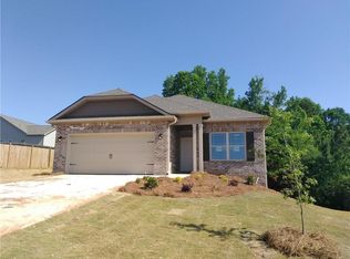 645 Skyview Dr, Commerce, GA 30566