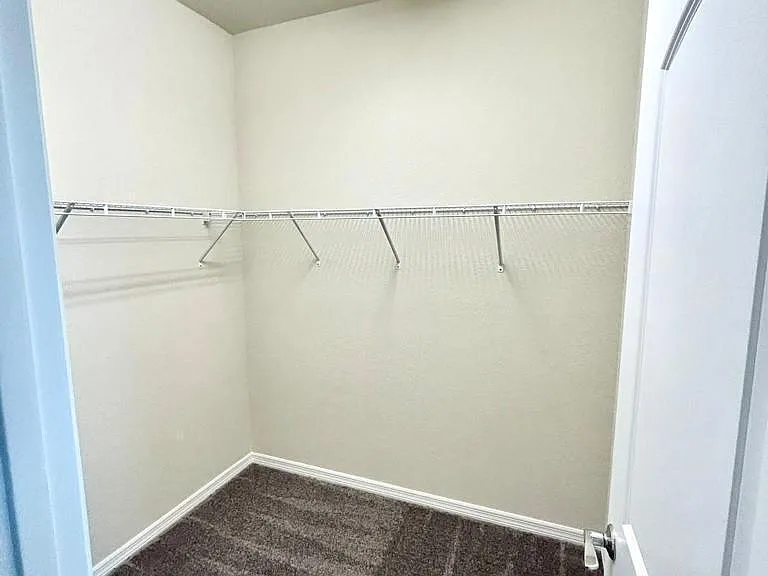 4845 Chantilly Rd — Photo 10