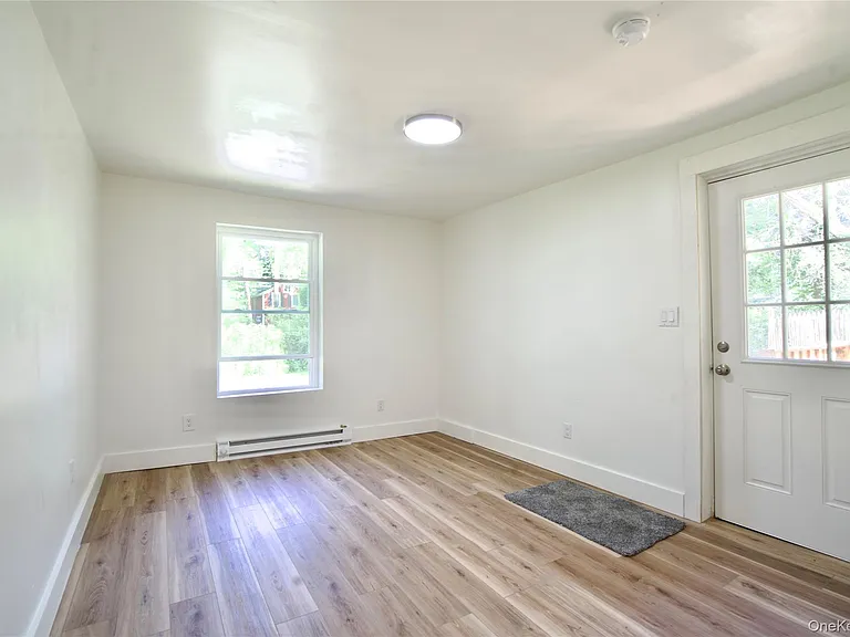 120 Main St #4D — Photo 15