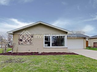 240 S Hale St, Addison, IL 60101