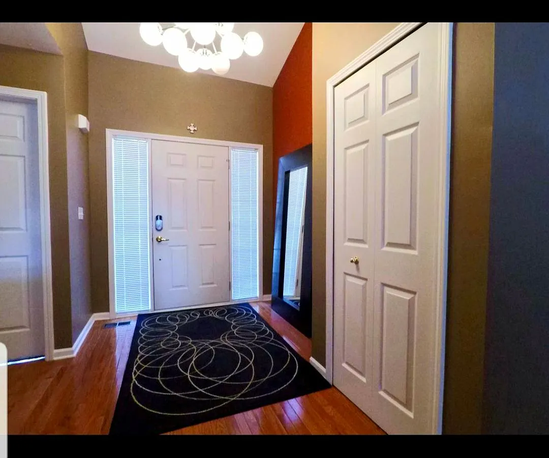 333 Winslow Cir — Photo 1