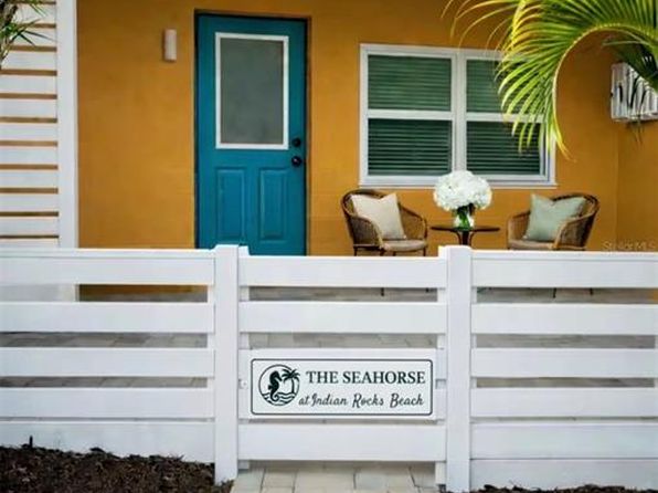 1214 Bay Pine Blvd #B