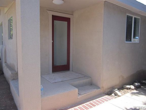 3rd image of 354 E McFarlane Dr