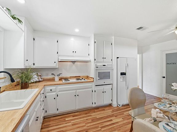 5th image of 1363 Santa Fe Dr