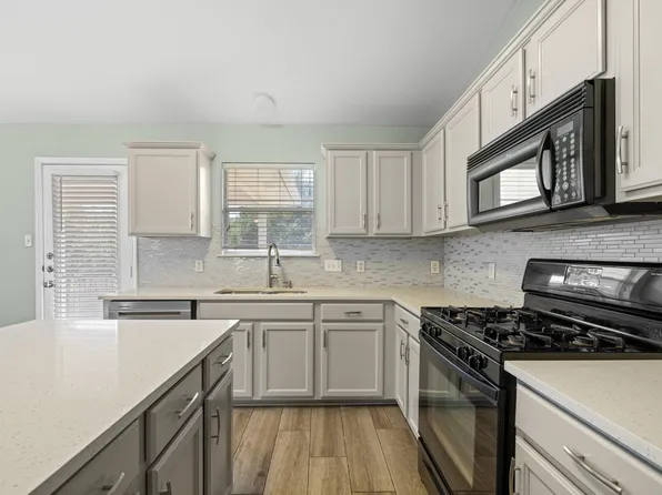 3233 Winding River Trl, Round Rock, TX 78681