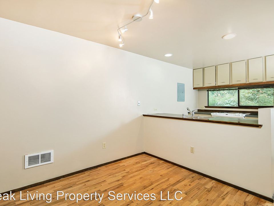 1st image of 4753 Ravenna Ave NE #5196300