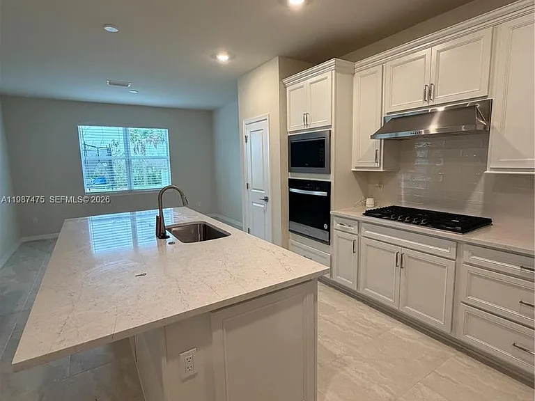 12251 SW Periwinkle Ct — Photo 9