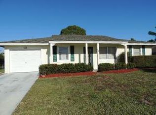 917 SW Longfellow Rd, Port Saint Lucie, FL 34953