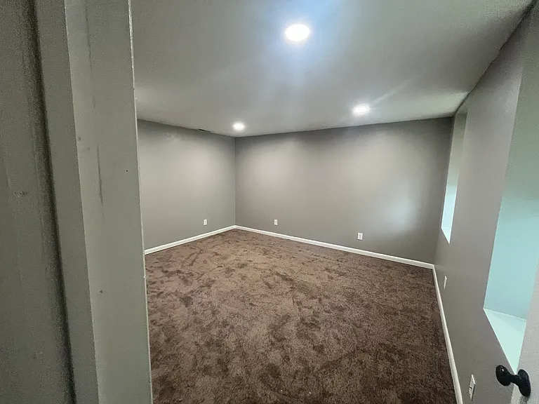 810 Montague Rd #3 — Photo 8