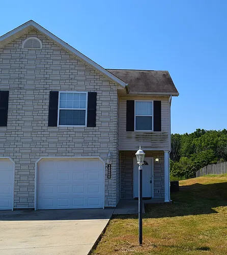 16860 Huntington #B Photo 1 16860 Huntington #B Photo 1