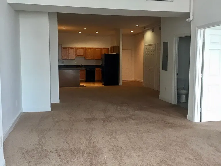 The Lofts at 2nd and LOMA — Photo 26