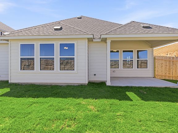 4th image of 412 Quail Convey Dr