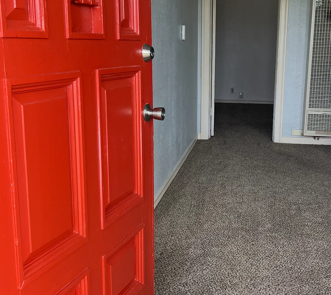 959 Nelson Ave — Photo 2